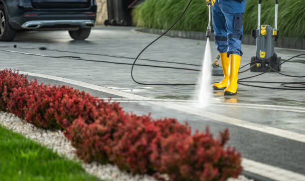 Why Choose Our Certified Pressure Washing Experts for Your Project Needs in Conehatta, MS?